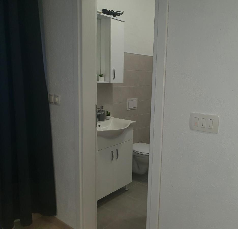 Apartment Rados Дугополе Екстериор снимка