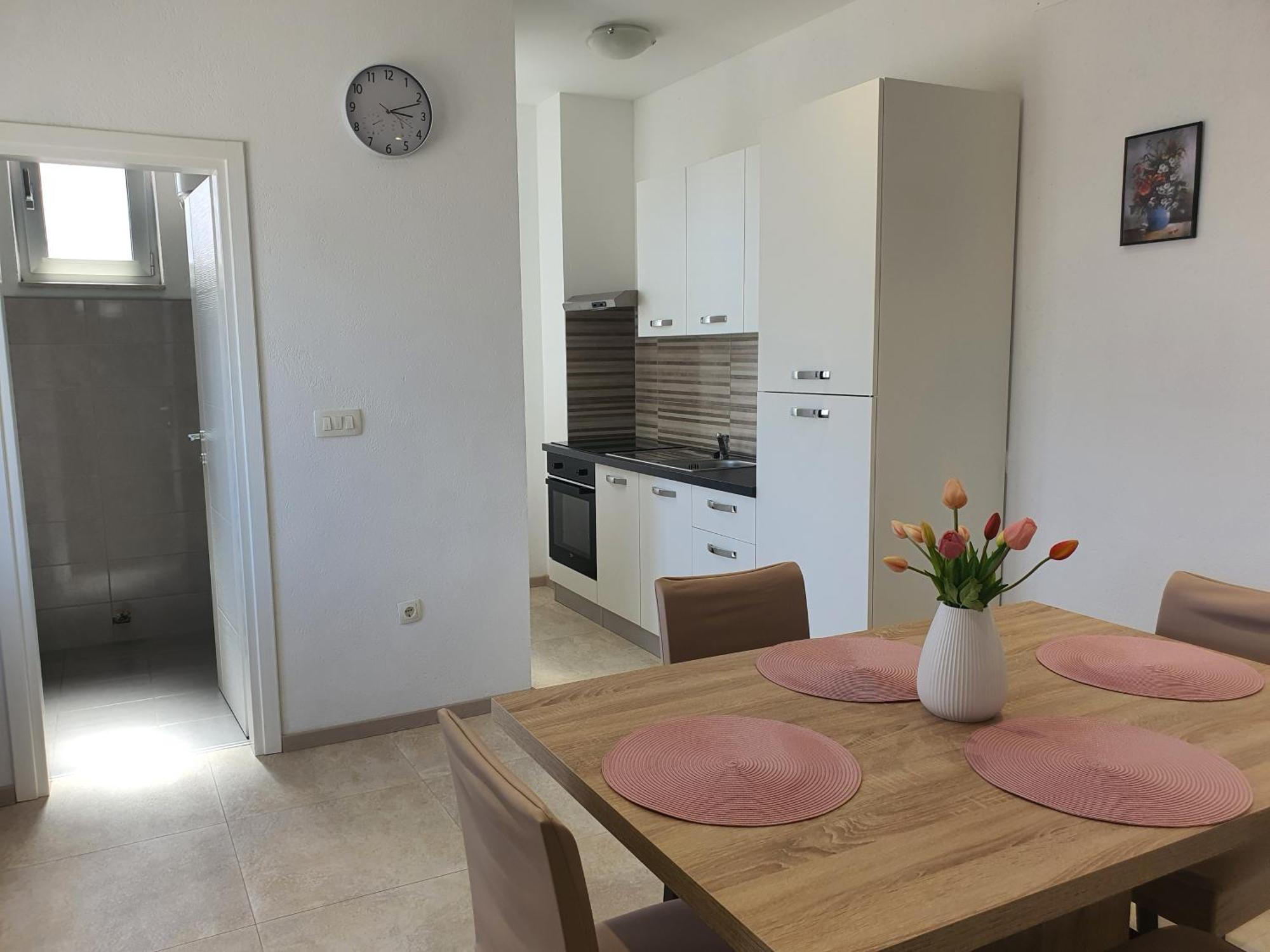 Apartment Rados Дугополе Екстериор снимка