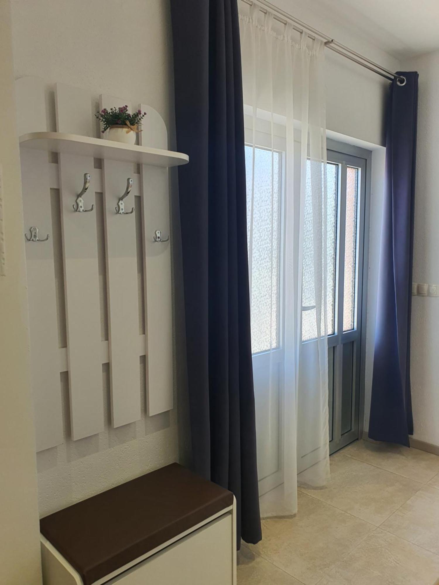 Apartment Rados Дугополе Екстериор снимка
